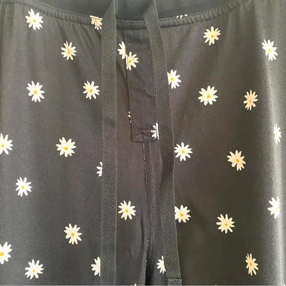 Love Hanna Long sleeve PJs XL 100%cotton. - Picture 4 of 5